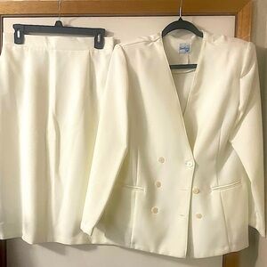 Vintage Bedford Fair 80’s-inspired (Size 12) Retro Cream Jacket & Skirt Suit